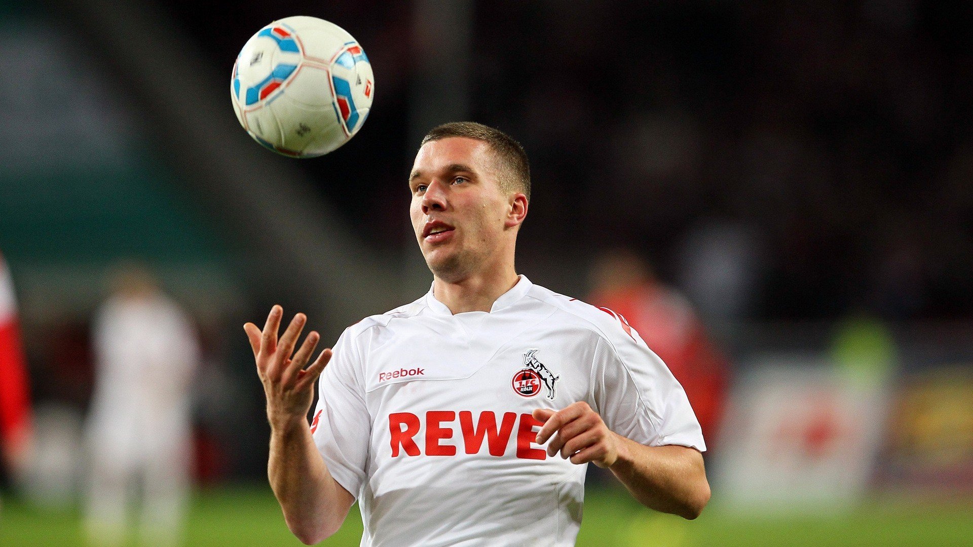 日本队勇夺小组第一,震惊四座!,日本队小组赛